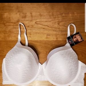 Maidenform Extra Coverage 42D